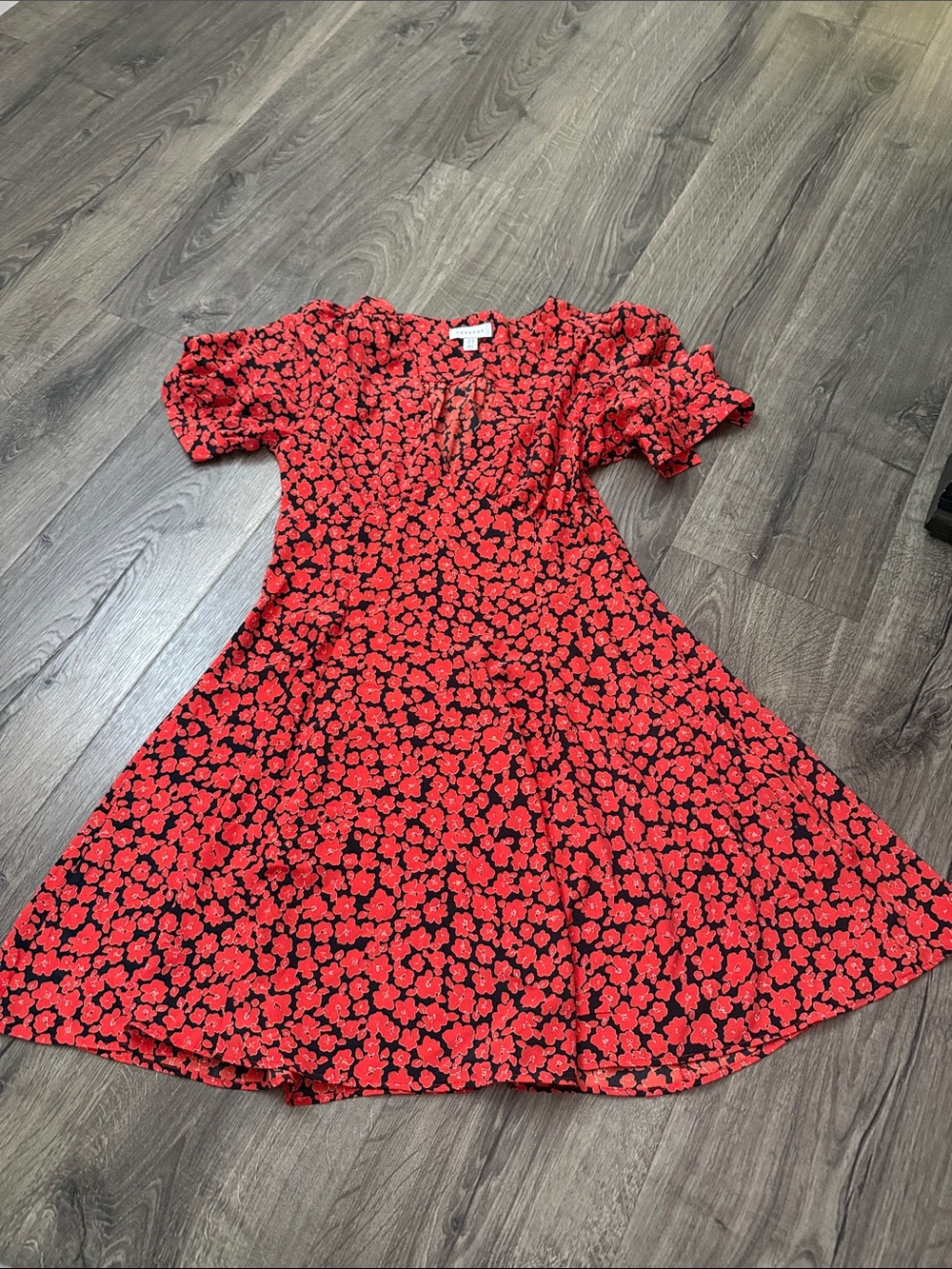 Topshop Bella V-neck mini tea dress in red floral print